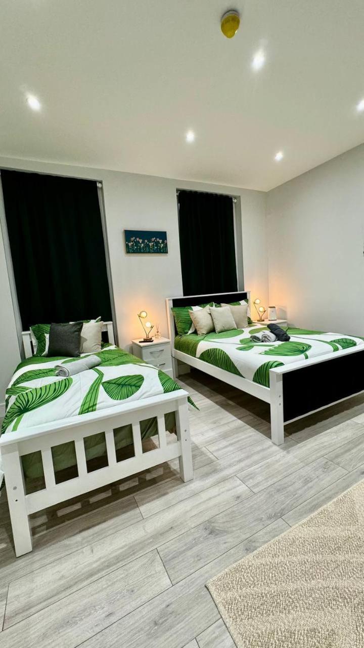 Guest&Rest Elite 1 Apartment London Bagian luar foto